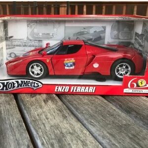 Hot Wheels: 1947-2007  Enzo Ferrari 1:18 Die-Cast Model